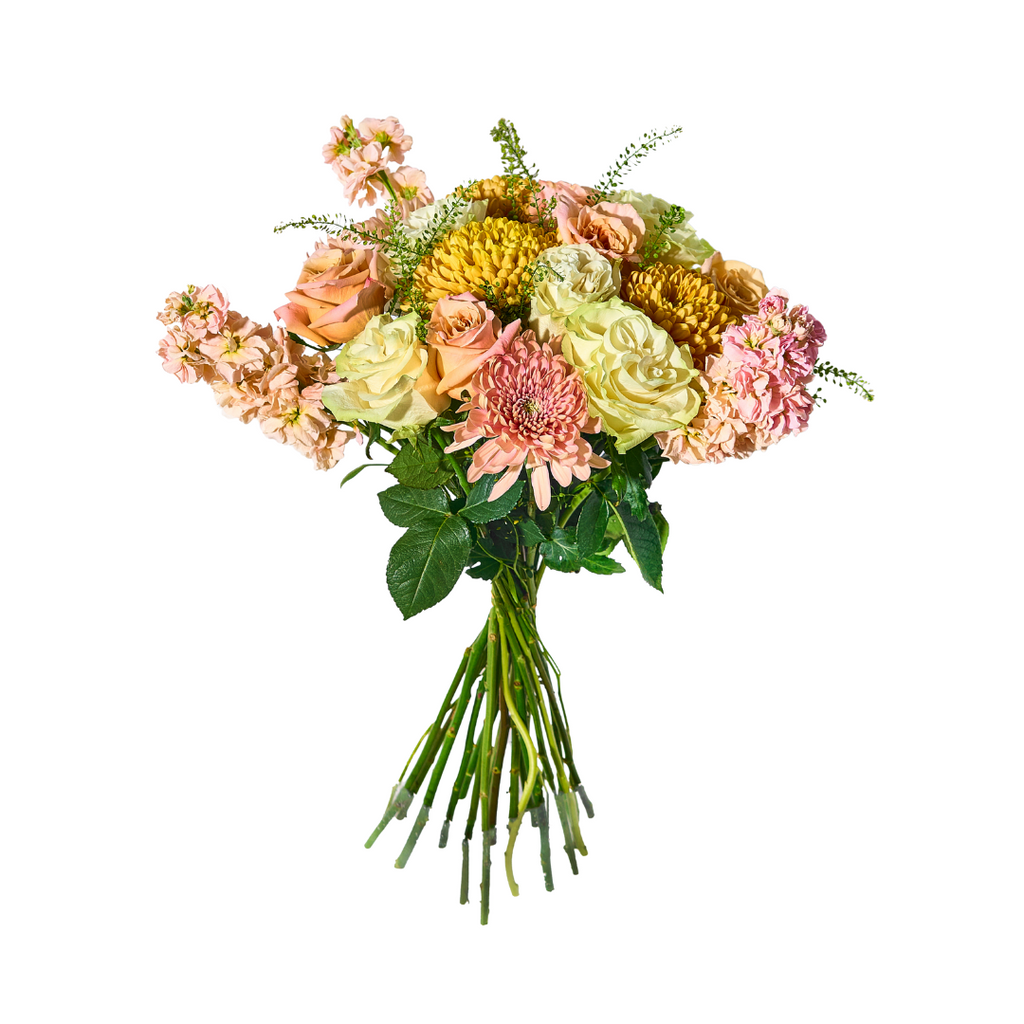 Gratitude Bouquet – Warm Elegance with a Modern Glow